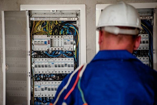 Comment choisir son électricien ?